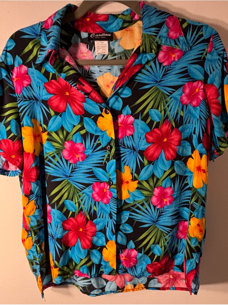 Vintage Caribou New York Rayon Hawaiian Shirt M Made In Usa Tropical Floral